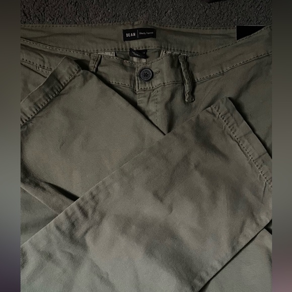 Dean slowly tapered green dress pants